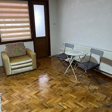 White Guest House 2 Karlovo Exterior foto